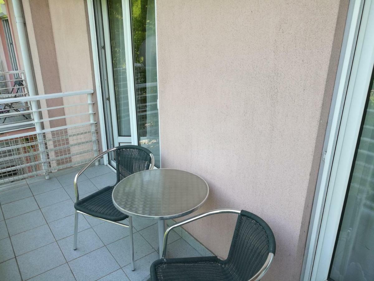 Niki Apartman Hévíz Exterior foto